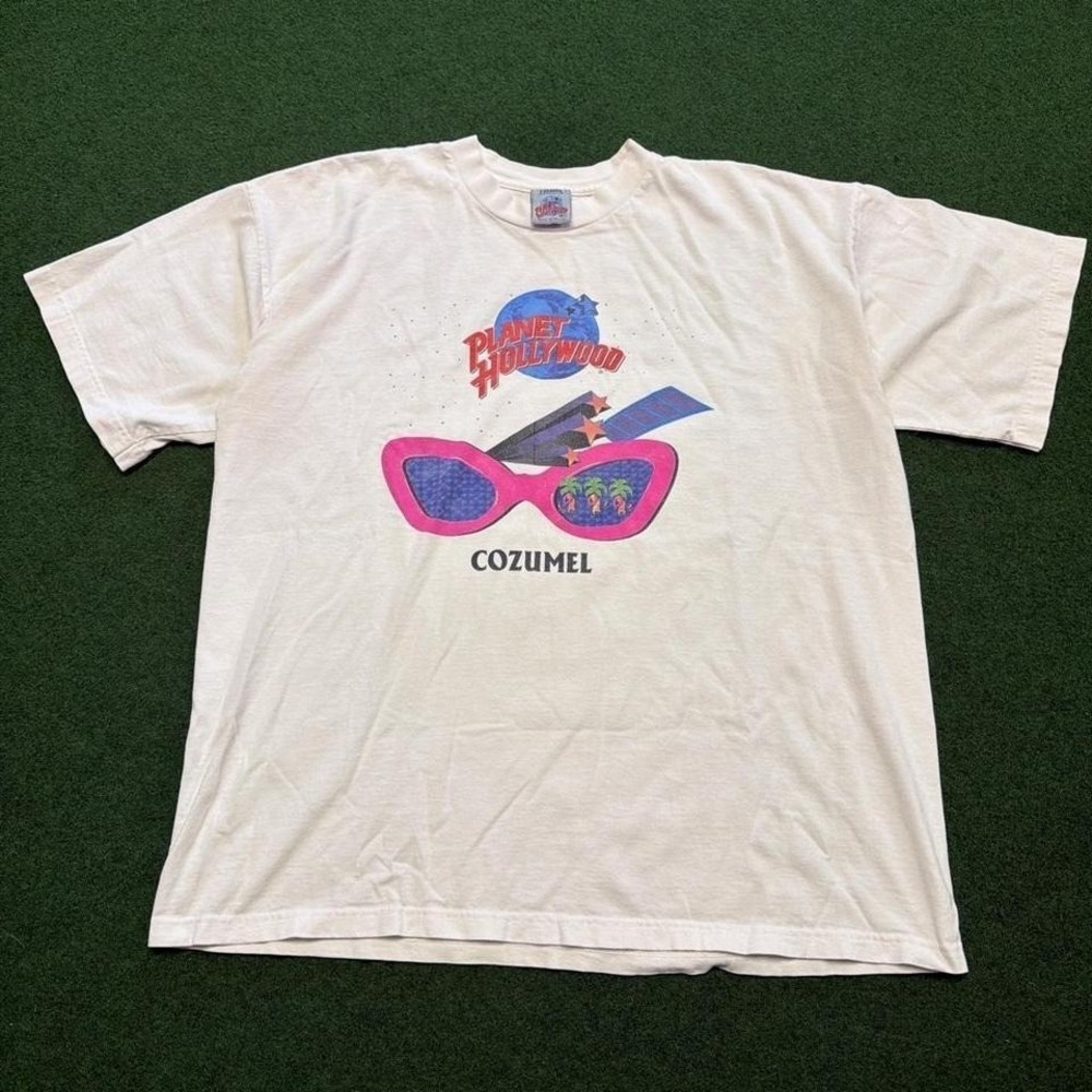 Vintage 90s Planet Hollywood Cozumel T-shirt • cool summer retro Graphic Tee
